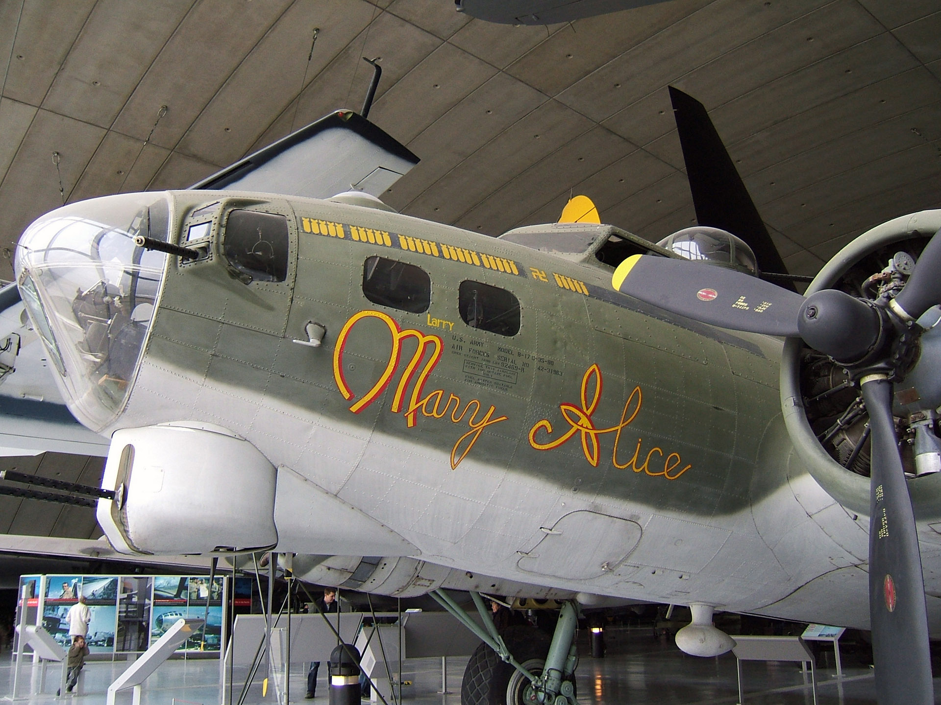 duxford B17G Flying Fortress Mary Alice 44 83735